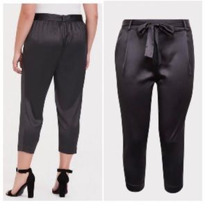 Plus size satin pants; brand new.